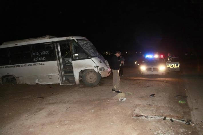 Retienen y destruyen autobús que atropelló a mujer en Lerma