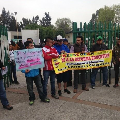 Protestan maestros mexiquenses por examen docente