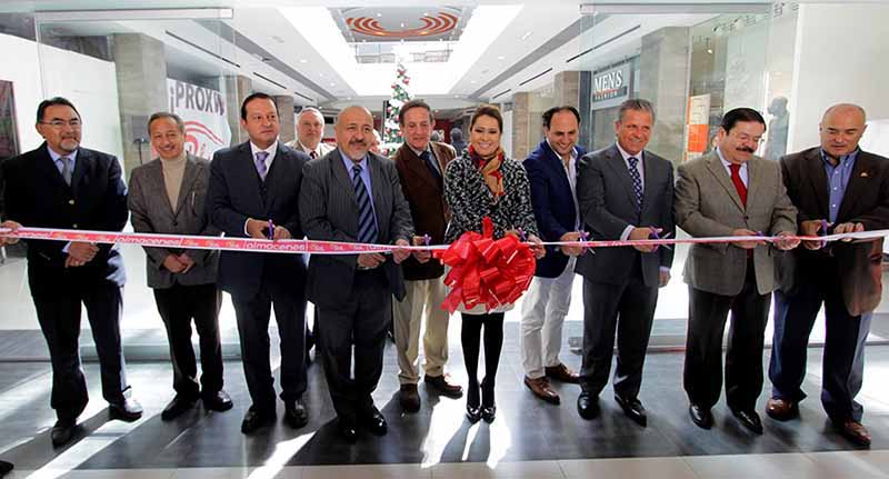 Abrió nueva plaza comercial en Toluca