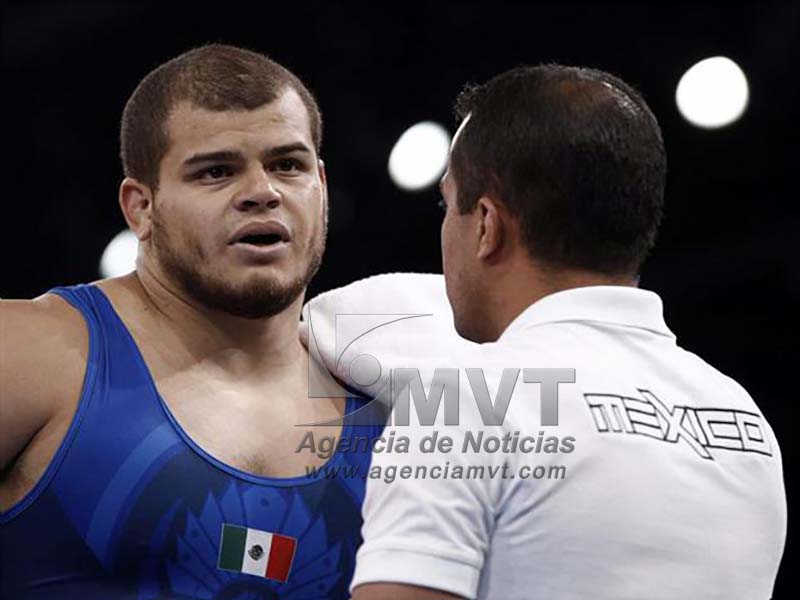 Luchador mexiquense peleará clasificación olímpica