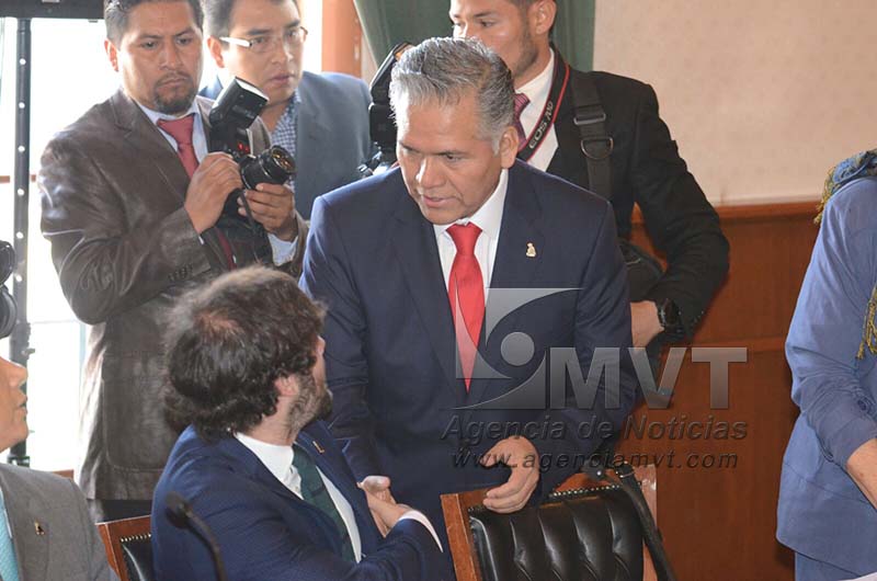 Compromete Fernando Zamora servicios públicos eficientes