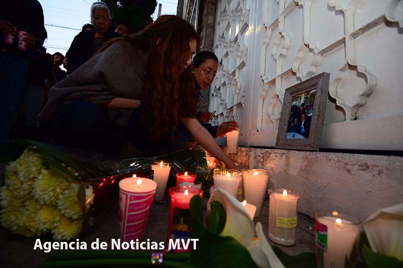 Exigen esclarecer asesinato de la familia Mireles