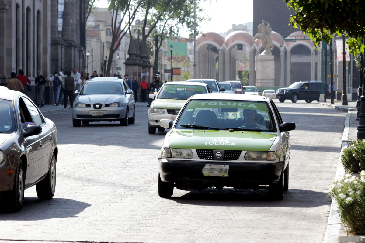 Con 800 encuestas definirán límites de velocidad en Toluca
