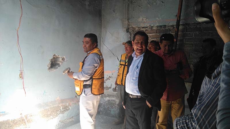 Beneficiarán 382 familias de Nezahualcóyotl con mejoras a la vivienda
