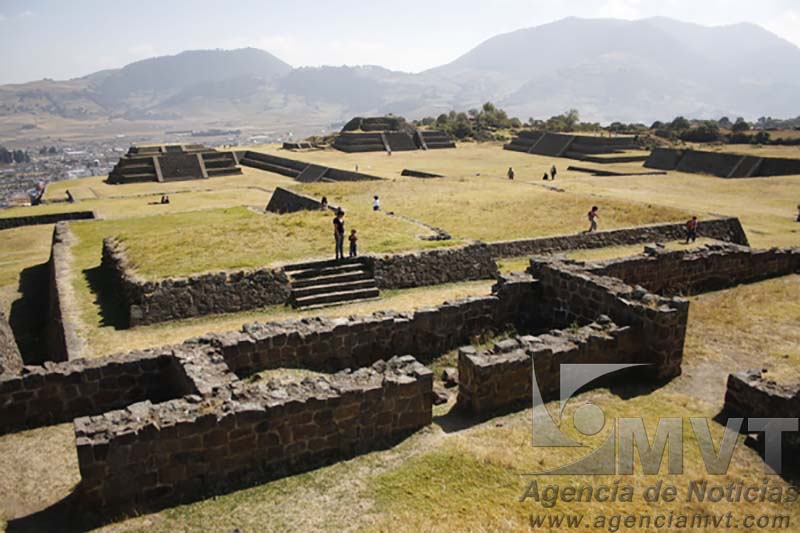 Encuentran muerto a profesor en zona arqueológica de Tenango del Valle