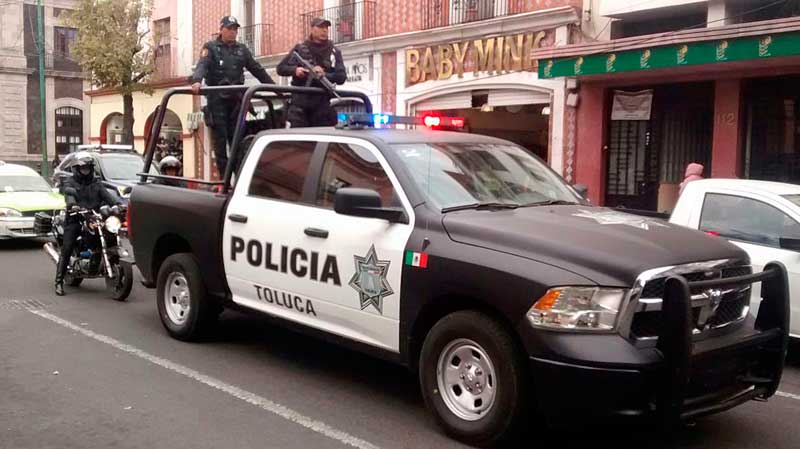 Más de 300 elementos de la Policía de Toluca realizan vigilancia especial por el Día de las Madres