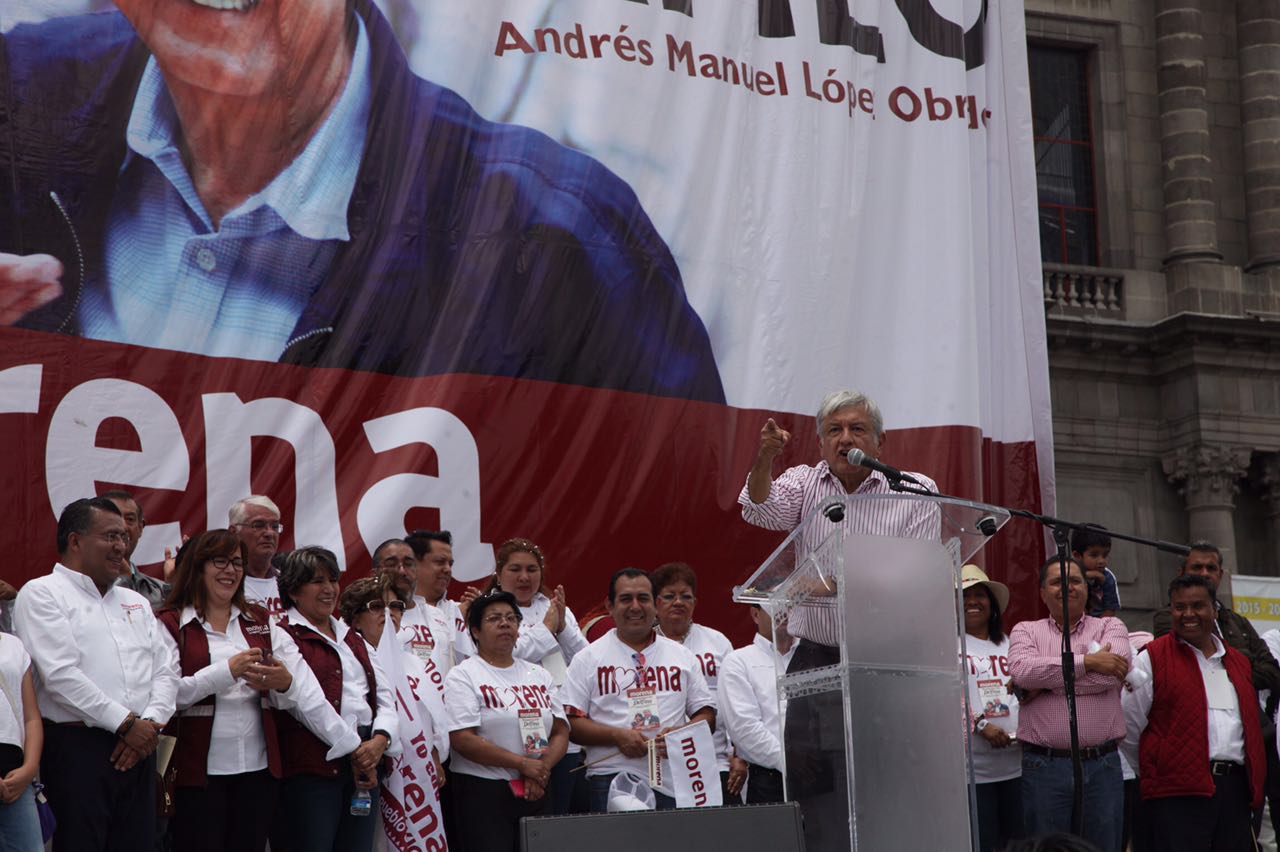Llama López Obrador a consulta sobre reformas estructurales