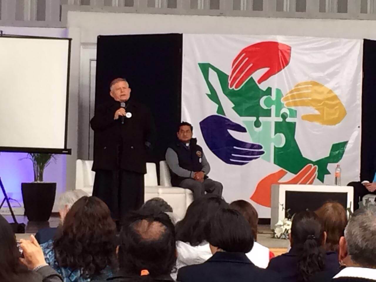 Llama Chavolla Ramos a respetar a los que piensan o viven diferente