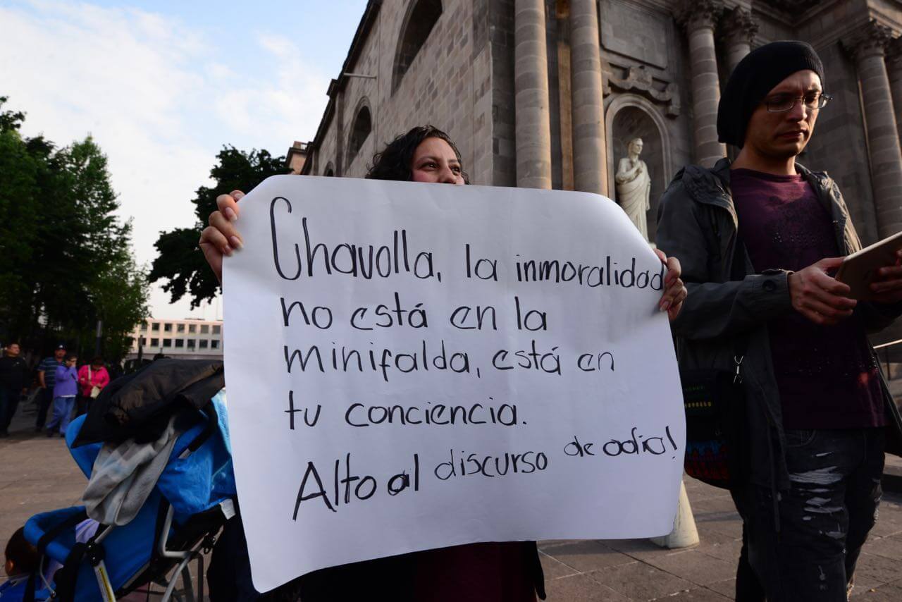 Mujeres exigen al obispo de Toluca detenga discriminación y homofobia