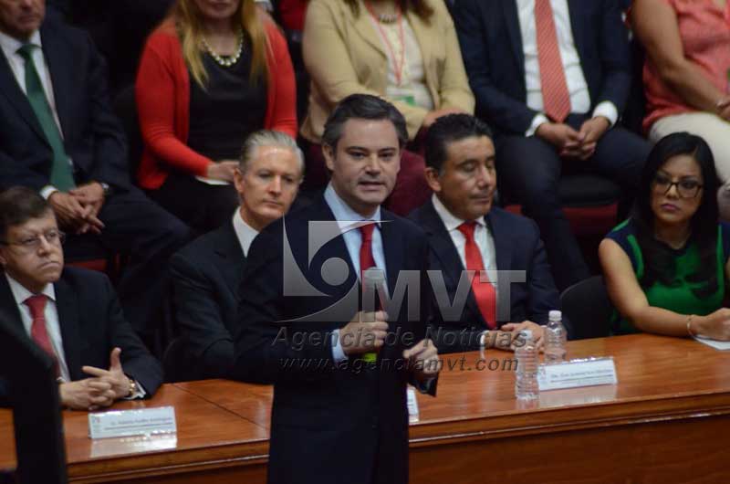 Reforma Educativa no es punitiva, busca equidad e inclusión: Aurelio Nuño