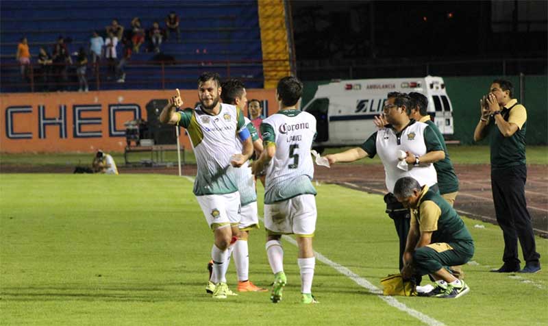 “Relinchan” Potros UAEM en Quintana Roo