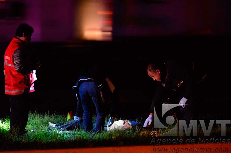 Atropellan y matan a ciclista en la carretera Toluca-Atlacomulco.