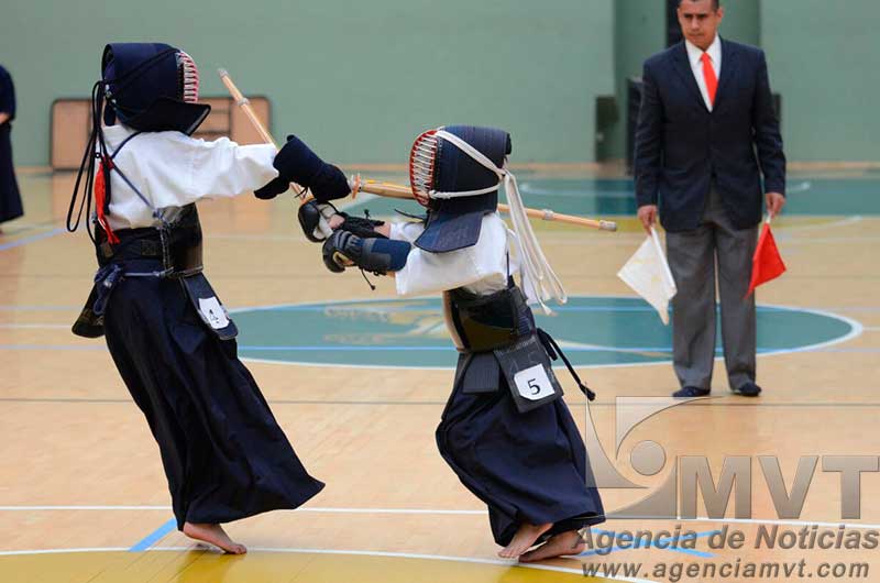 Recibió Toluca especialistas en Kendo de todo el país y extranjeros