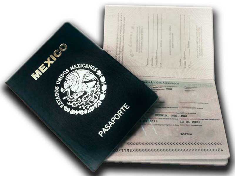 Rompen récord de expedición de pasaportes