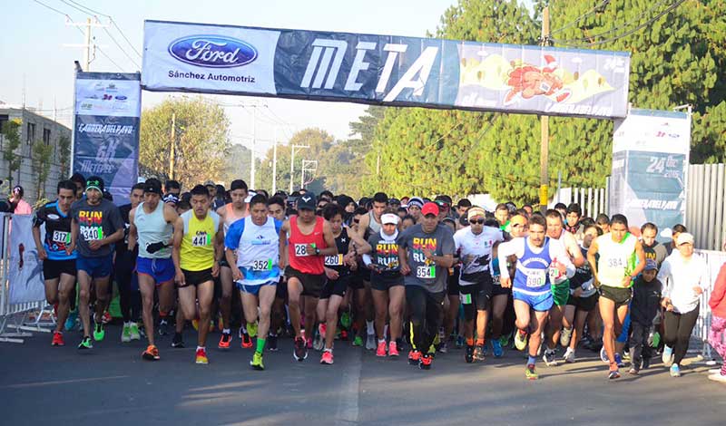 Corrieron en Metepec por la cena navideña