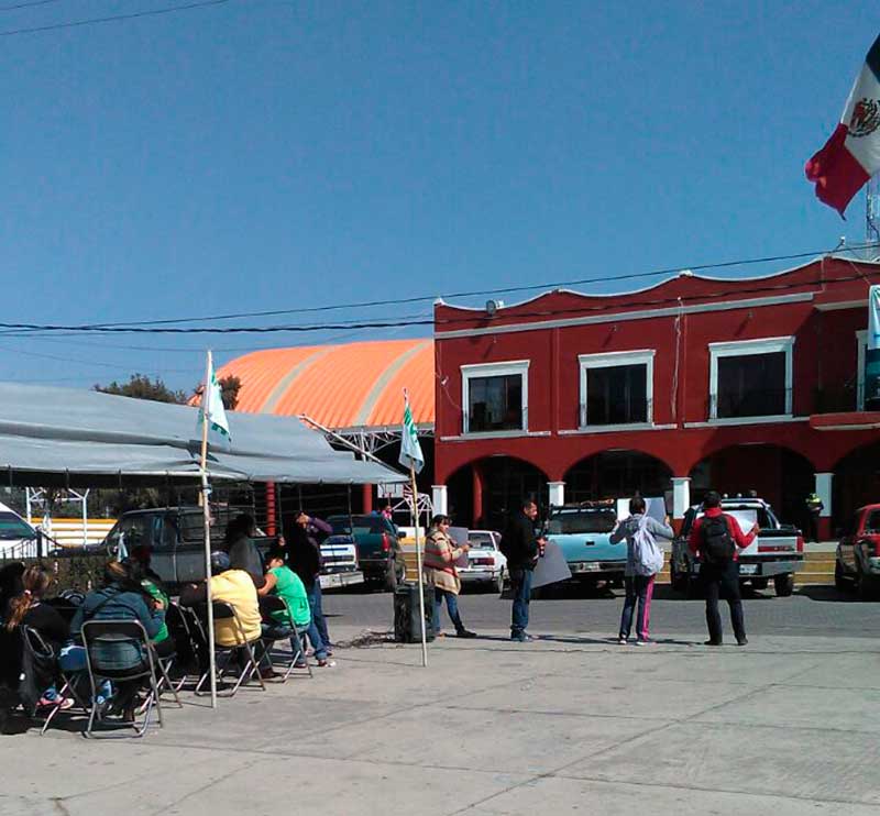 Inseguros y sin servicios viven en Atlautla