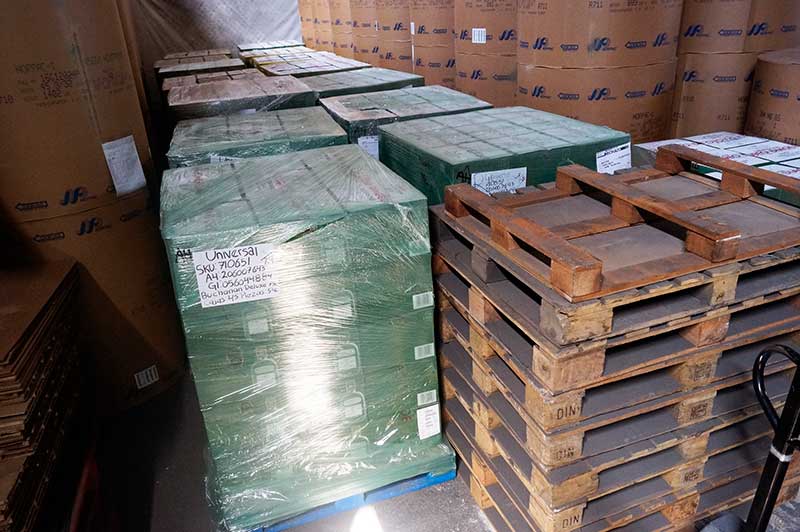Recuperan en Tepotzotlán 80 mil botellas de whisky robadas