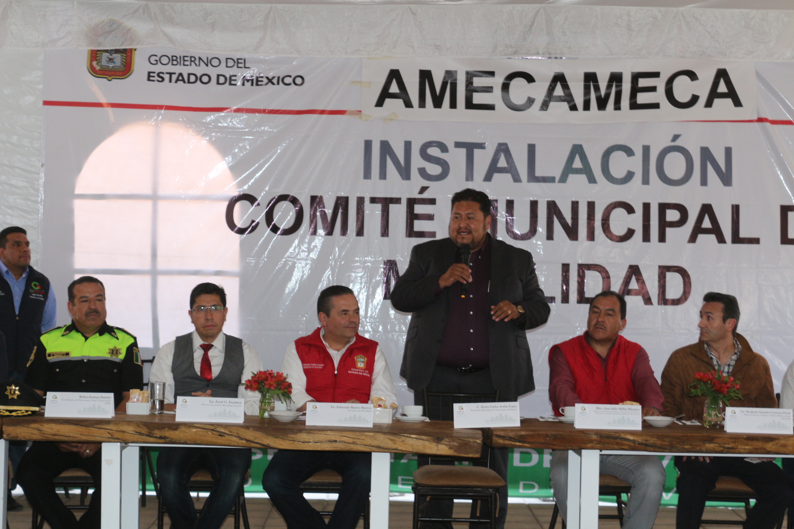 Certificarán a 160 conductores de transporte público del Estado de México en artes y oficios