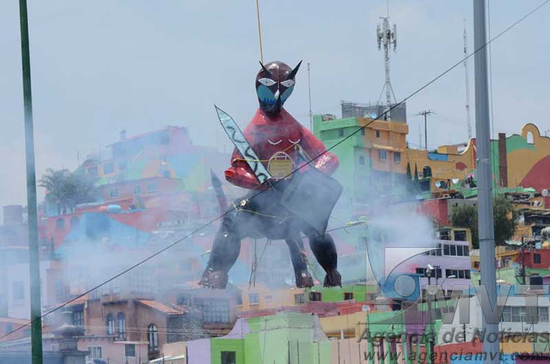 Ardió Judas en la Plaza de los Mártires de Toluca