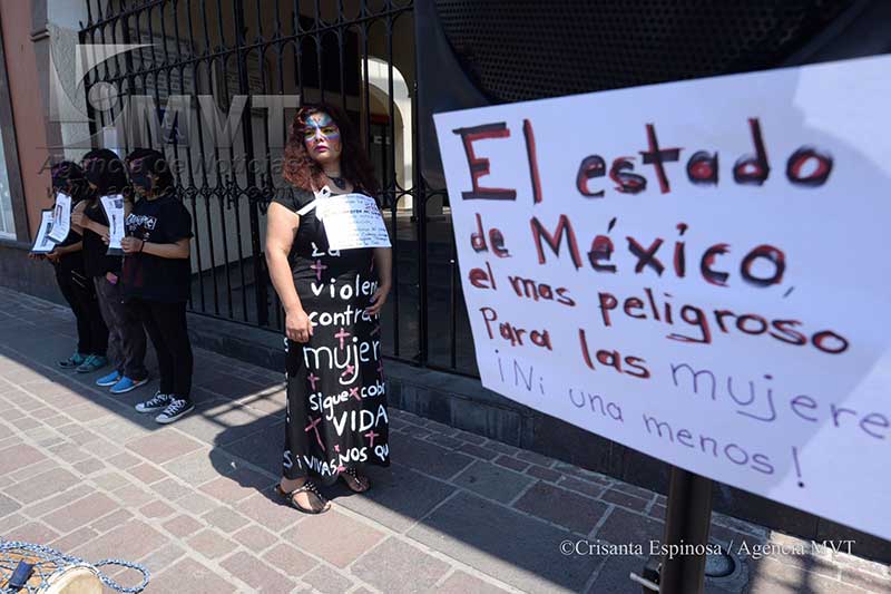 Piden que candidatos no tomen como bandera política los feminicidios