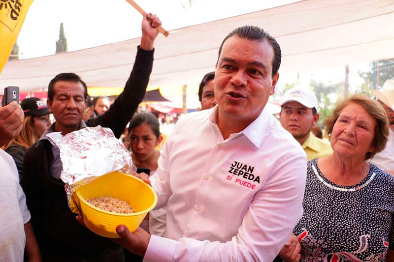 Urge abatir la pobreza de 8 millones de mexiquenses: Zepeda