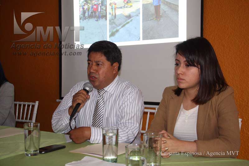 Se unen ciudadanos de Toluca para reducir basura en las calles