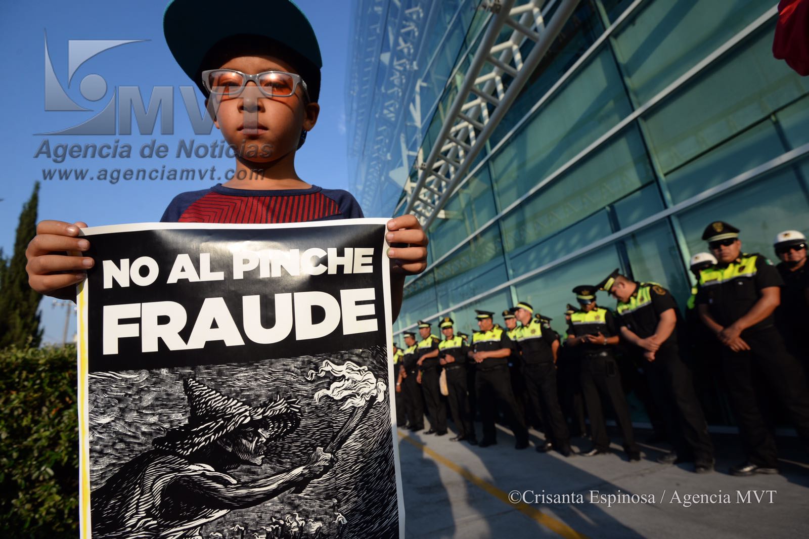 Ciudadanos dejan sentir su voz contra resultado electoral