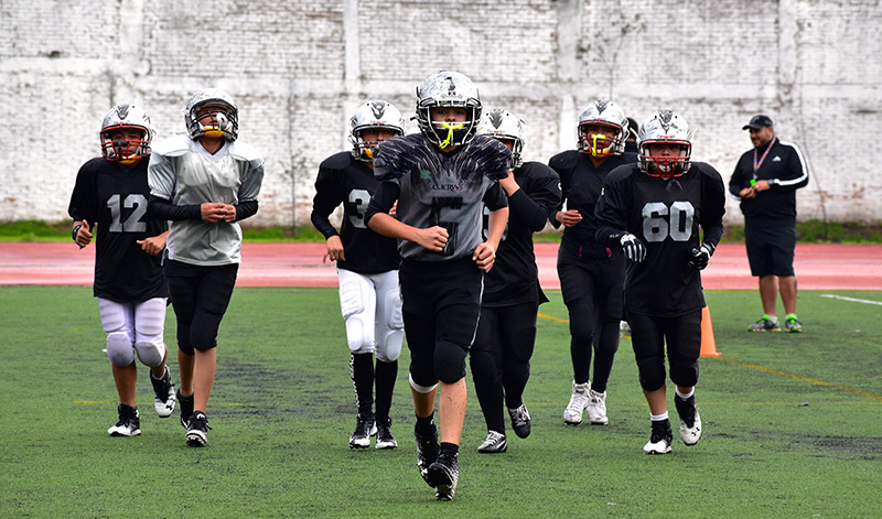 Alistarán equipo Pop Warner Cuervos Metepec rumbo a selección nacional