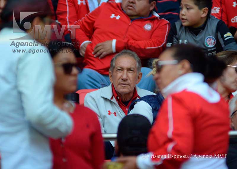 Reaparece Arturo Montiel Rojas en el juego Toluca vs Necaxa