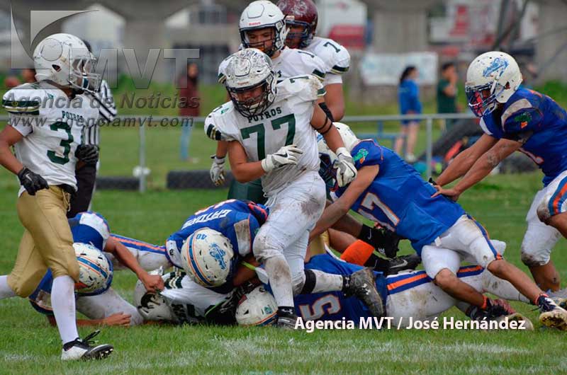 Muestra Potros Salvajes UAEM superioridad ante Gators Metepec y gana 28-7