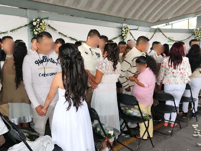 Se casan 150 personas privadas de la libertad del CPRS de Tlalnepantla
