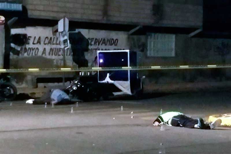 Asesinan a tres hombres en Valle de Chalco