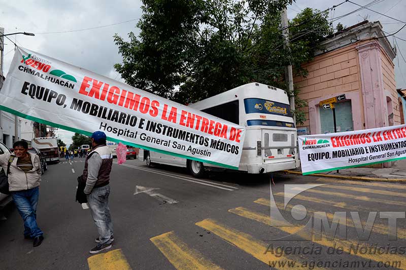 César Gómez Monge solo promete, pero no cumple: vecinos de Chimalhuacán
