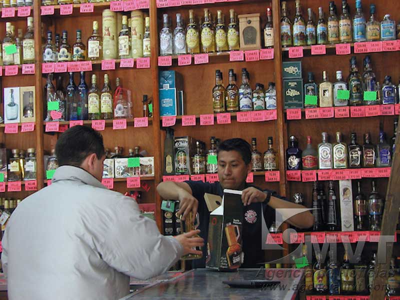 Vigilancia especial en 250 establecimientos que venden bebidas alcohólicas durante Fiestas Patrias
