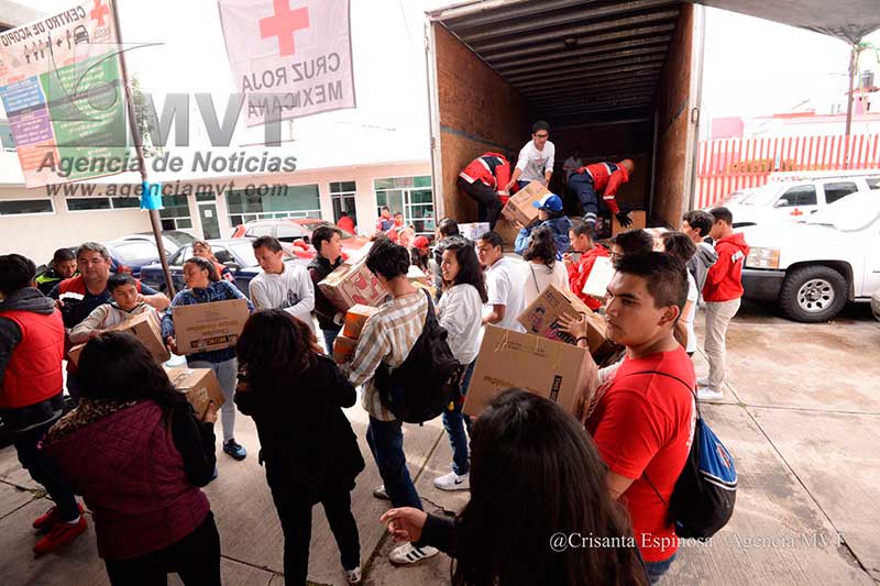 “Tenemos que seguir haciendo equipo”, claman donadores y voluntarios en Cruz Roja