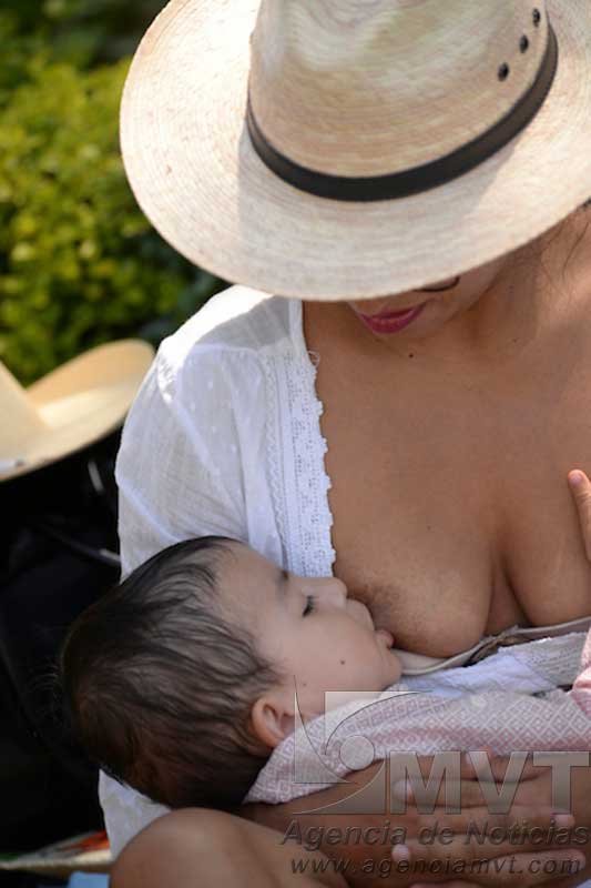 Fomenta Issemym lactancia materna