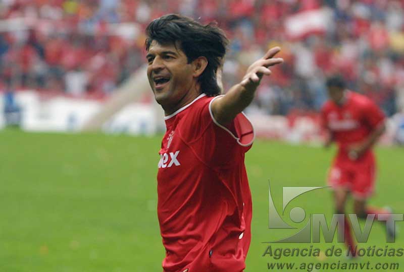 José Saturnino Cardozo quiere ver campeón al Toluca en su Centenario