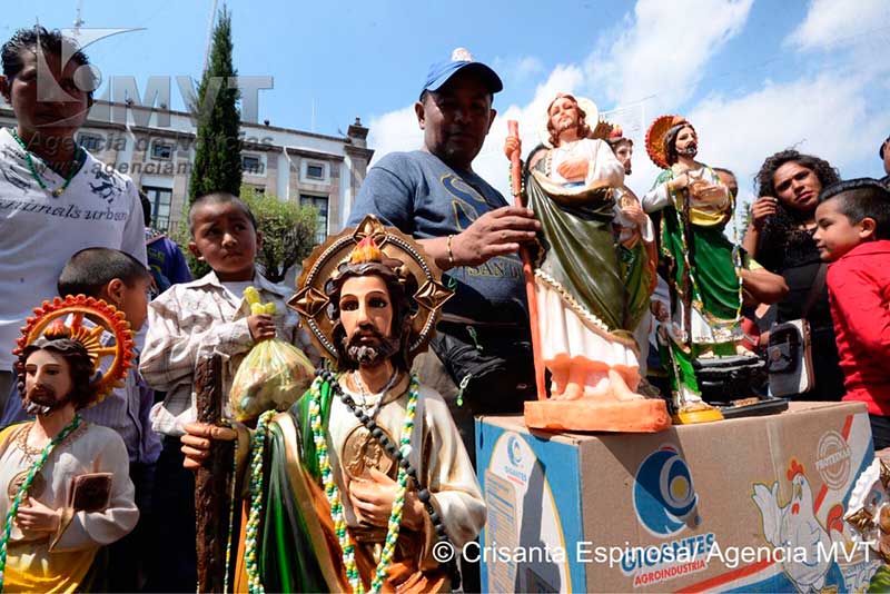 Celebran a San Judas Tadeo en Toluca