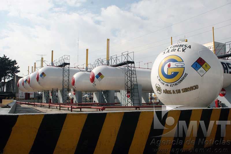 Aumento en el precio del Gas LP no impactó al comercio: CANACO