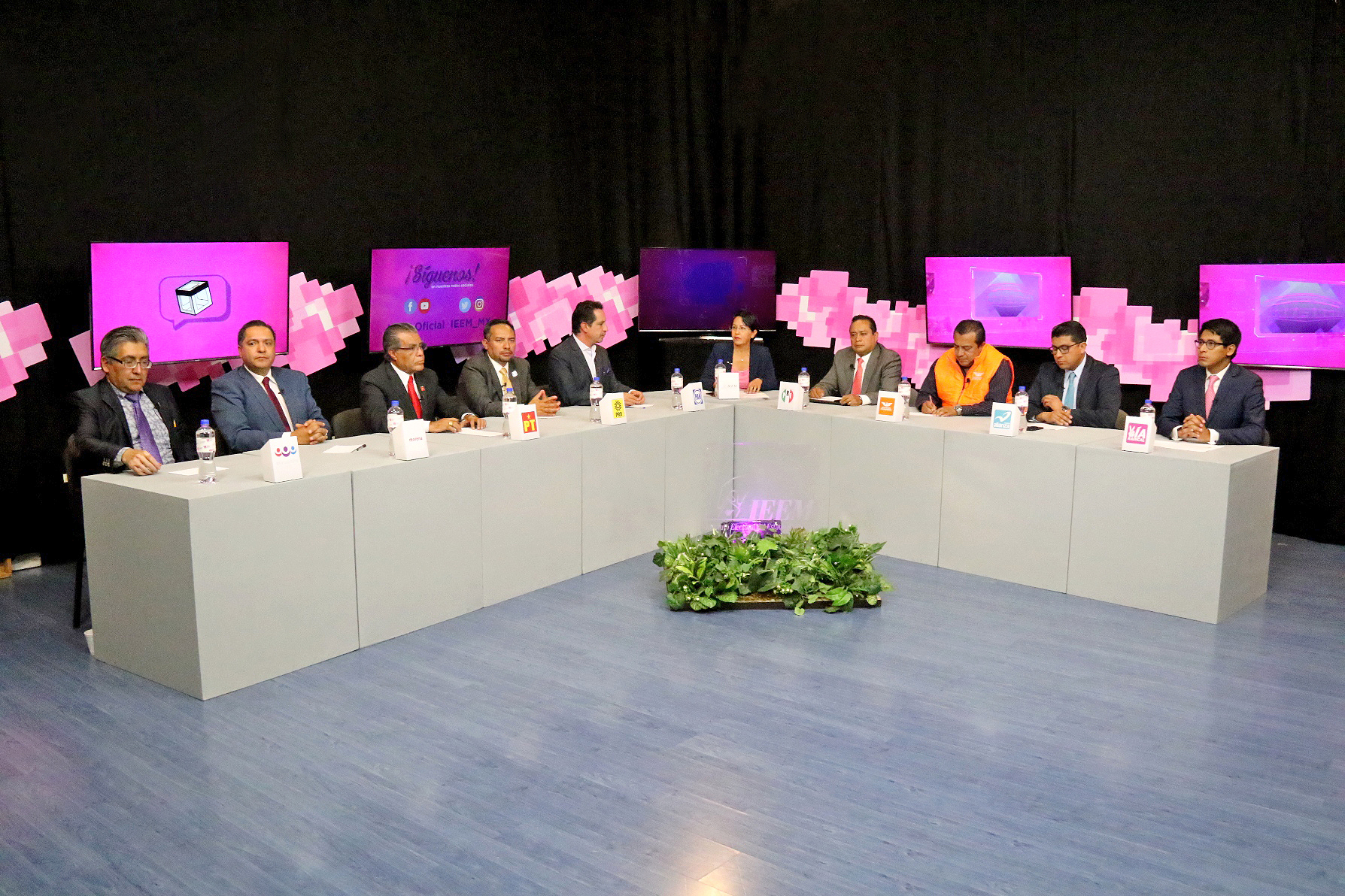 Dialogan en el Instituto Electoral del Estado de México partidos políticos:  buscan participación ciudadana