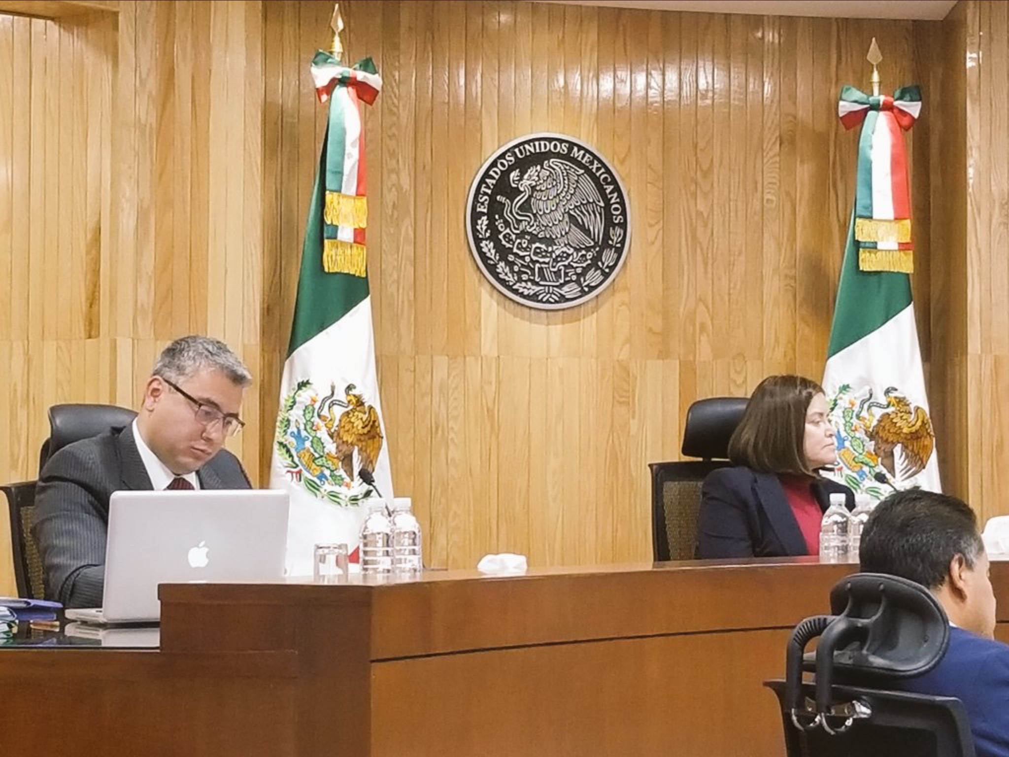 Se aprobó por mayoría de votos el instrumento censal para determinar el número de síndicos y regidores a elegir en cada municipio del Estado de México