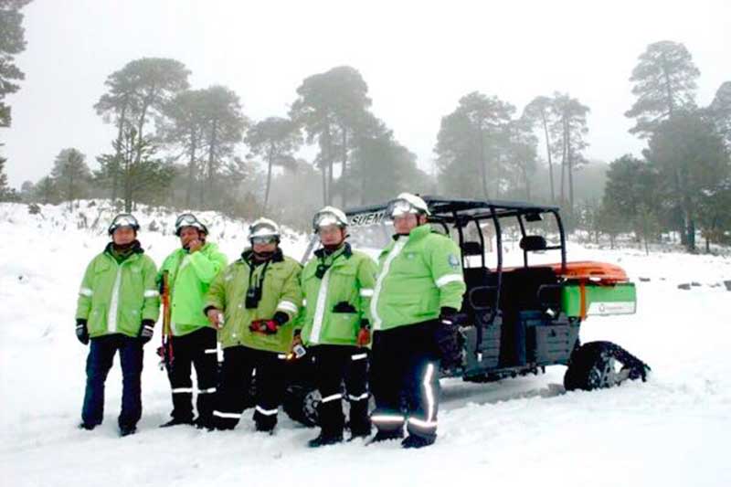 Vigilan cuerpos de emergencias las zonas nevadas