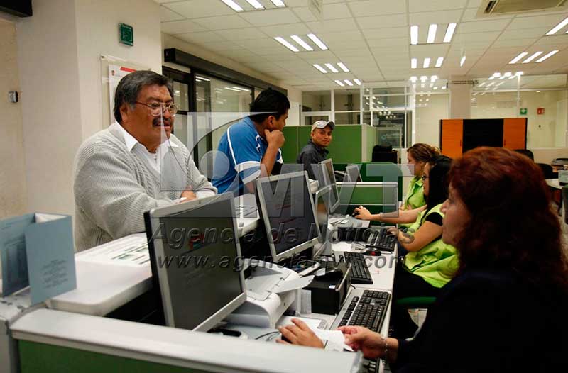 Ante medidas anticorrupción, “coyotes” exportan trámites a Guerrero, Michoacán y CDMX