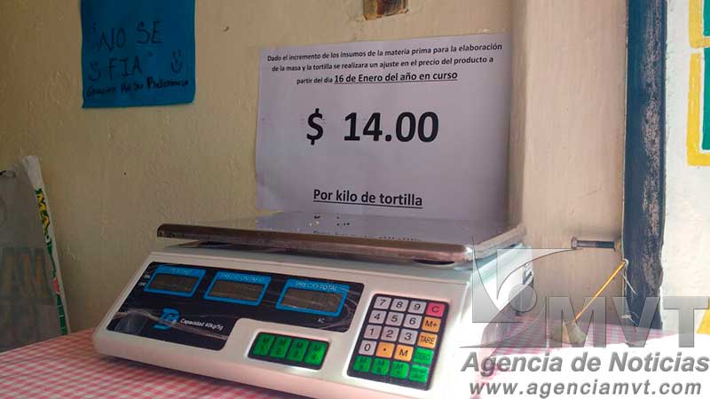 Venden en Toluca a 14 pesos el kilo de tortillas