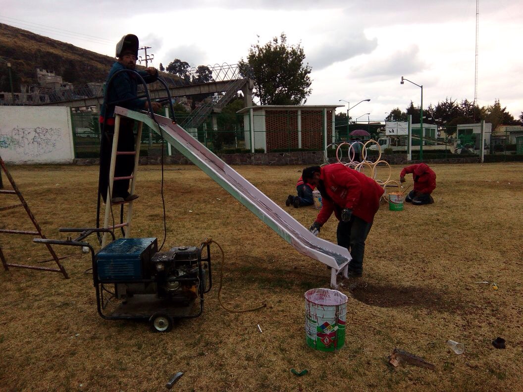 Mantenimiento permanente de juegos infantiles en Toluca