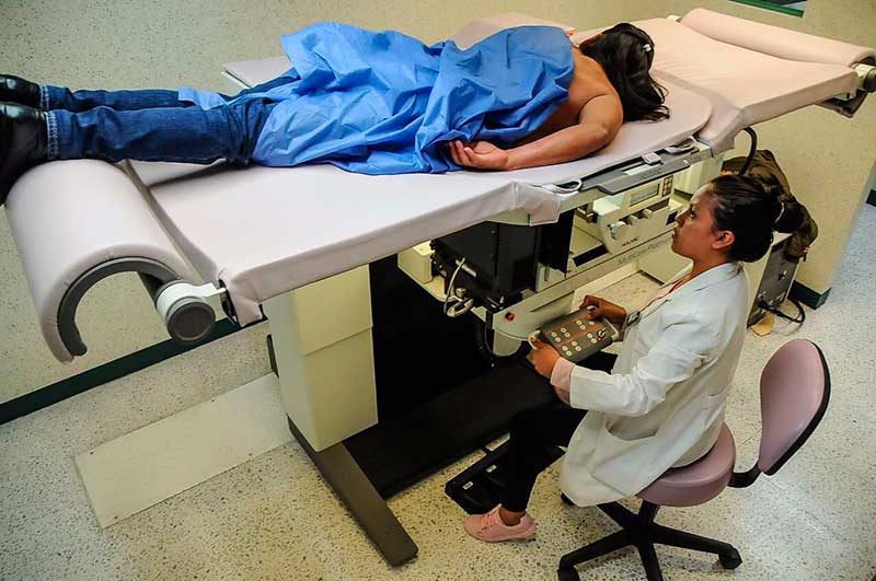Cada año se detectan 5 mil 600 nuevos casos de cáncer