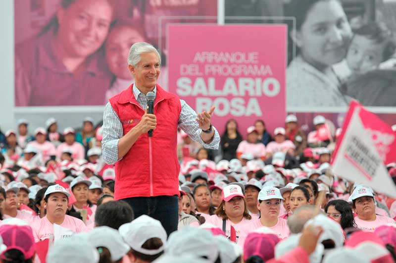 Morena exige frenar entrega de Salario Rosa; demanda al INE detener el programa
