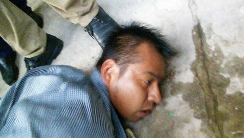 Vecinos detienen el flagrancia a asaltante en Tizatlalli Metepec, denuncian que saldrá libre