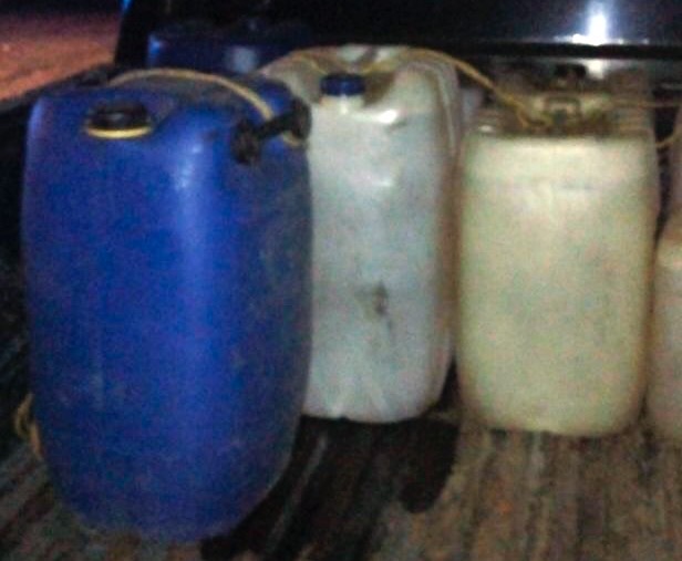Aseguran en Toluca camioneta con 400 litros de combustible presuntamente de procedencia ilícita