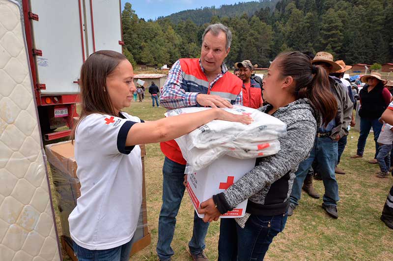 Lleva Cruz Roja Mexicana ayuda humanitaria a comunidades serranas de Temascaltepec y Valle de Bravo